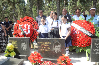Şəhid Haqverdiyev Etibar Yelmar oğlunun doğum günüdür