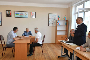 Qubadlı Rayon İcra Hakimiyyətinin  başçısı rayon sakinləri ilə növbəti  səyyar qəbul keçirdi