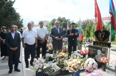 Şəhid Allahverdiyev Vüsal Tahir  oğlunun doğum günü qeyd olundu.
