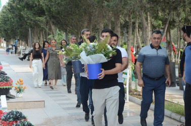 Şəhid Allahverdiyev Vüsal Tahir  oğlunun doğum günü qeyd olundu.
