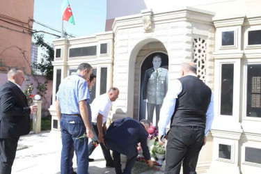 ŞƏHİDLƏRİMİZİN ƏZİZ XATİRƏSİ  DAİM UCA TUTULUR