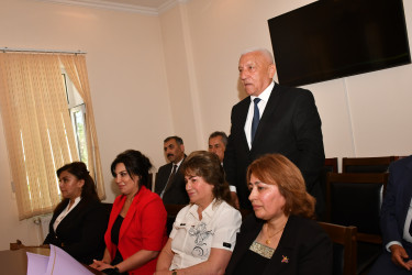 Əməkdar müəllim Çingiz Salmanov və Tərəqqi medallı Yeganə İmanovanın 70 illik yubileyi münasibətilə tədbir keçirildi.