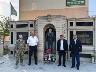 ŞƏHİDLƏRİMİZİN ƏZİZ XATİRƏSİ  DAİM UCA TUTULUR