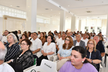 Sumqayıt Poeziya evində Lütviyyə Əsgərzadənin "Cəlal Bərgüşad" adlı monoqrafiyasının təqdimat mərasimi keçirilib