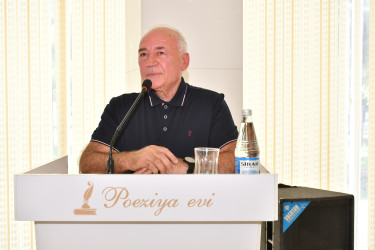 Sumqayıt Poeziya evində Lütviyyə Əsgərzadənin "Cəlal Bərgüşad" adlı monoqrafiyasının təqdimat mərasimi keçirilib