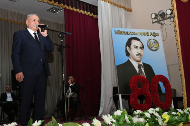 Həkim , Xeyriyyəçi, Şair mərhum  Seyid Mir Məhəmməd Mir Sədi  oğlunun 80 illik yubileyi qeyd olundu.