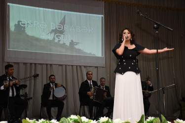 8 noyabr - Zəfər Günü