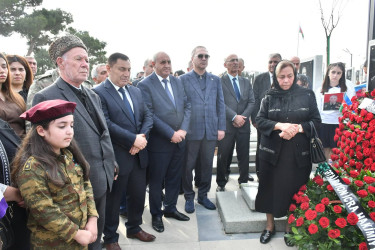 Azərbaycanın Milli Qəhrəmanı,  polkovnik Şükür Həmidovun anım  günü qeyd olunub