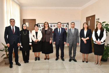 "28 May Müstəqillik Günü"nə həsr olunmuş dəyirmi masa keçirilib