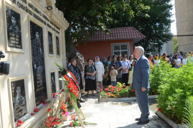 1992-1993-cü illərdə Qubadlı rayon  Qaracallı kənd inzibati ərazi dairəsi üzrə nümayəndəliyindən  25 nəfər şəhidin anım günü ilə əlaqədar tədbir keçirildi.