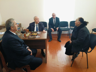 Qubadlı Rayon İcra Hakimiyyətinin  başçısı Hacıqabul rayonunda keçmiş  məcburi köçkünlərlə növbəti səyyar  qəbul keçirdi.