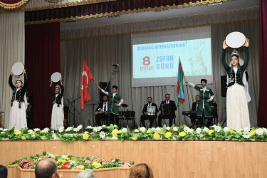 8 noyabr - Zəfər Günü