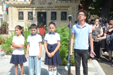 1992-1993-cü illərdə Qubadlı rayon  Qaracallı kənd inzibati ərazi dairəsi üzrə nümayəndəliyindən  25 nəfər şəhidin anım günü ilə əlaqədar tədbir keçirildi.