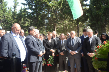 Şəhid Abışov Sirac Abış oğlunun doğum günü