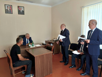 Qubadlı Rayon İcra Hakimiyyətinin  başçısı Hacıqabul rayonunda keçmiş  məcburi köçkünlərlə növbəti səyyar  qəbul keçirdi
