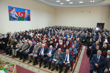 Həkim , Xeyriyyəçi, Şair mərhum  Seyid Mir Məhəmməd Mir Sədi  oğlunun 80 illik yubileyi qeyd olundu.