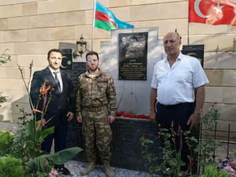 ŞƏHİDLƏRİMİZİN ƏZİZ XATİRƏSİ  DAİM UCA TUTULUR