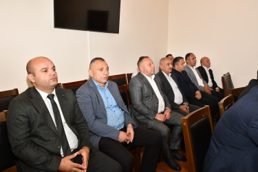 “Dövlət idarəçiliyində Azərbaycan ədəbi dilinin düzgün tətbiqi” mövzusunda maarifləndirici tədbir keçirildi