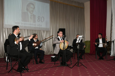 Həkim , Xeyriyyəçi, Şair mərhum  Seyid Mir Məhəmməd Mir Sədi  oğlunun 80 illik yubileyi qeyd olundu.