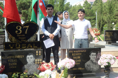 Şəhid Allahverdiyev Vüsal Tahir  oğlunun doğum günü qeyd olundu.